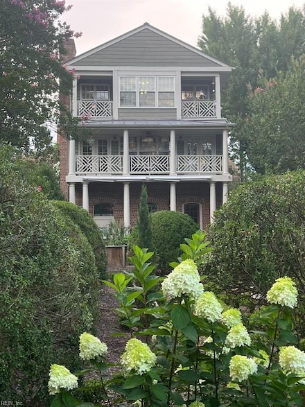 338 S Church St, Smithfield, VA 23430
