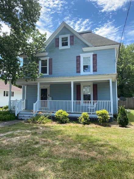 52 Kerr St, Onancock, VA 23417