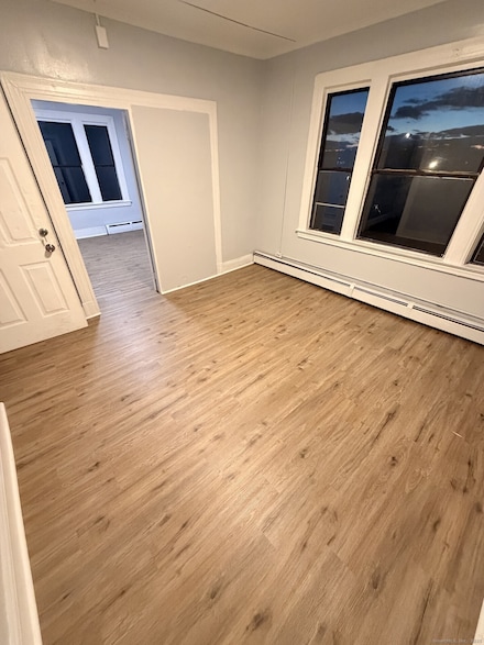 42 Redding St Unit 3W, Hartford, CT 06114