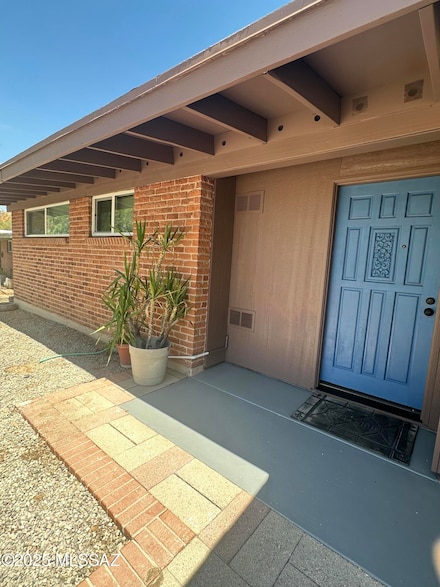 7433 E 18th St, Tucson, AZ 85710