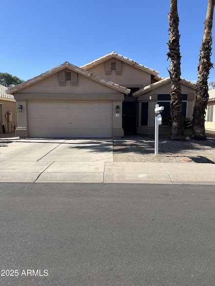 716 E Gary Dr, Chandler, AZ 85225