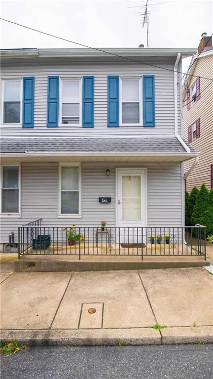 421 Bridge St, Catasauqua, PA 18032