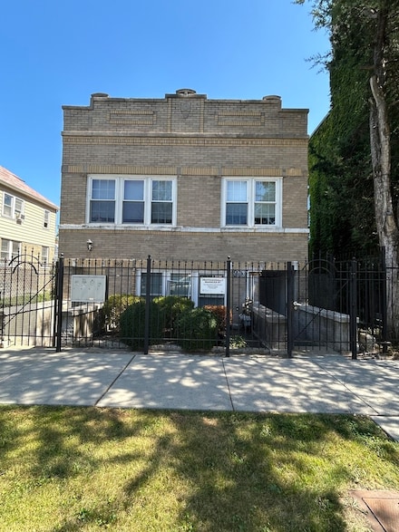 4937 S Seeley Ave, Chicago, IL 60609