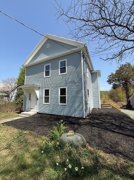 32 Main St, Monson, MA 01057
