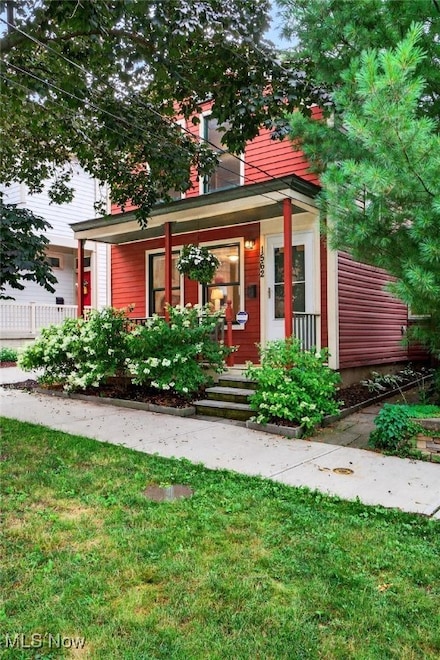 1562 W 29th St, Cleveland, OH 44113