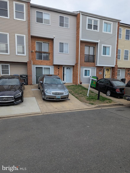 710 Bonini Rd SE, Washington, DC 20032