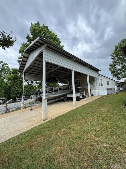 30 Whispering Pines Blvd, Georgetown, GA 39854