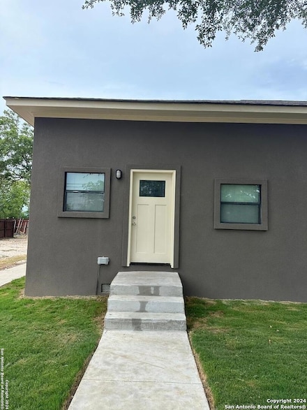 1912 14th St Unit 8, Hondo, TX 78861