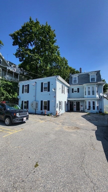 128 Mt Washington St Unit 5, Lowell, MA 01854