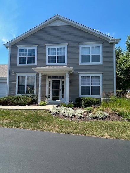 174 Brompton Ln Unit A, Sugar Grove, IL 60554
