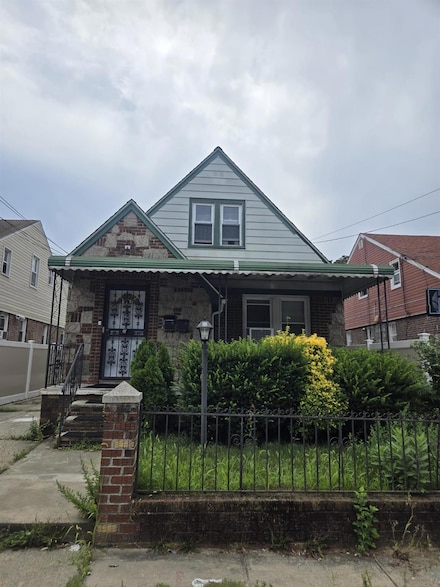 182-16 141 Ave, Springfield Gdns, NY 11413