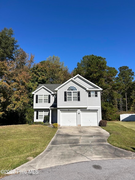 109 Trinity Dr, New Bern, NC 28560