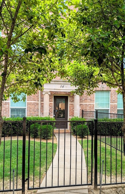 2500 Rockbrook Dr Unit C14, Lewisville, TX 75067