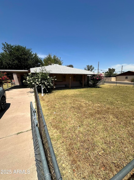 2102 W Hazelwood St, Phoenix, AZ 85015