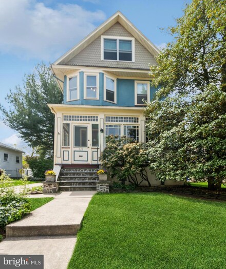 922 Stokes Ave, Collingswood, NJ 08108