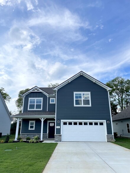 2341 Fig Dr, Murfreesboro, TN 37127