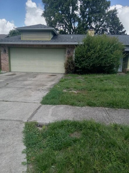 4041 S Waterbridge Cir, Port Orange, FL 32129