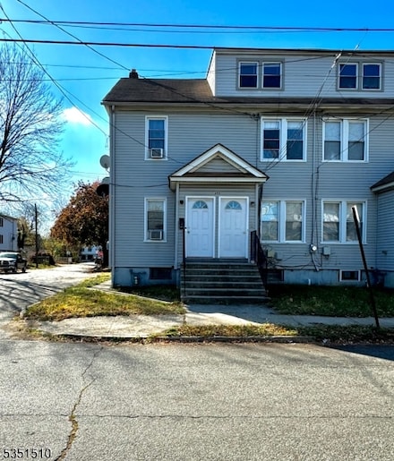 640698 Worth Ave Unit 2, Linden, NJ 07036