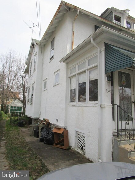 135 Melrose Ave, Lansdowne, PA 19050
