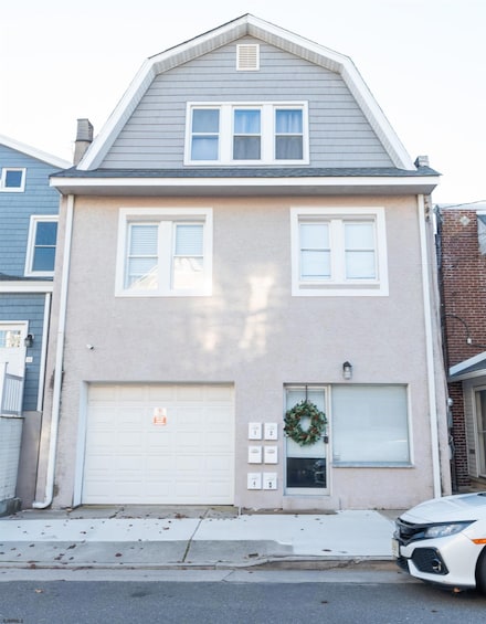 128 N Portland Ave, Ventnor City, NJ 08406