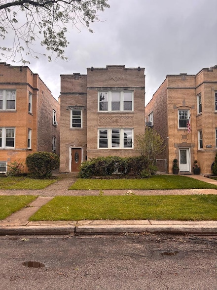 5642 N Bernard St Unit 2, Chicago, IL 60659