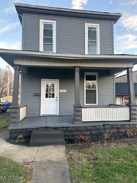 1264 Linden Ave, Zanesville, OH 43701
