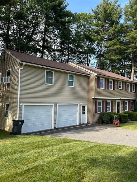 11 Solitaire Dr, Haverhill, MA 01830