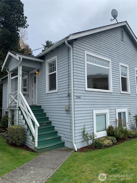 2306 Bonair Place SW, Seattle, WA 98116