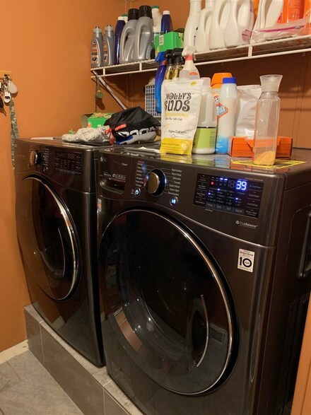 220 W Hill Rd, Northfield, VT 05663