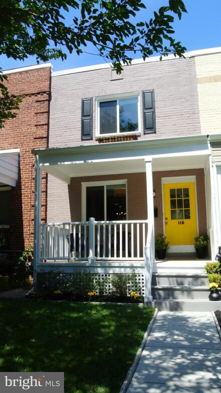 110 Lynnhaven Dr, Alexandria, VA 22305