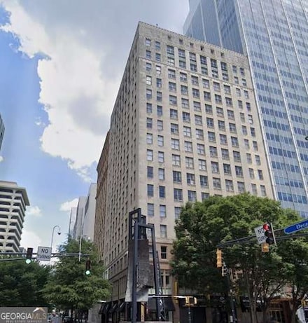 32 Peachtree St NW Unit 1506, Atlanta, GA 30303