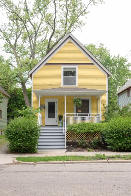 212 Murray Ave, Ann Arbor, MI 48103
