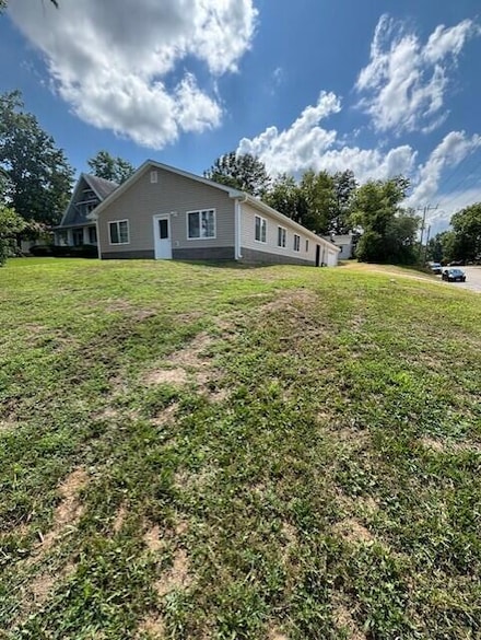 1021 N Bluff St, Fulton, MO 65251