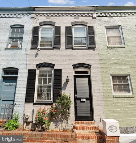 3207 Cherry Hill Ln NW, Washington, DC 20007