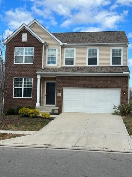 898 Orwell St, Lithopolis, OH 43136
