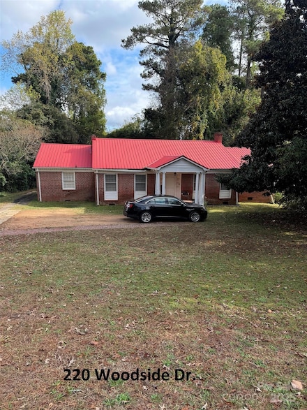 220 Woodside Dr, Wadesboro, NC 28170