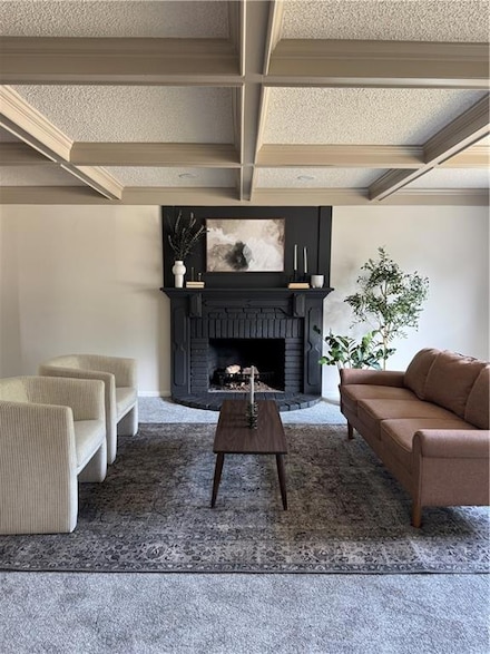 1124 Amesbury Ave, Liberty, MO 64068