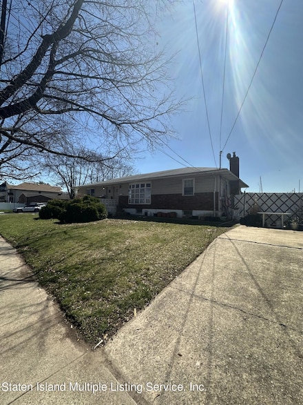 396 Watchogue Rd, Staten Island, NY 10314