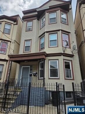 178 N 11th St, Newark, NJ 07107