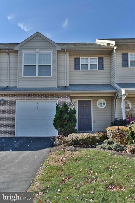 109 Cardinal Ln, Hummelstown, PA 17036