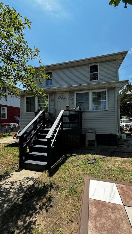 15 E Adams Ave, Pleasantville, NJ 08232