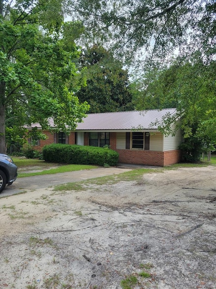 603 Massee Dr, Dothan, AL 36301