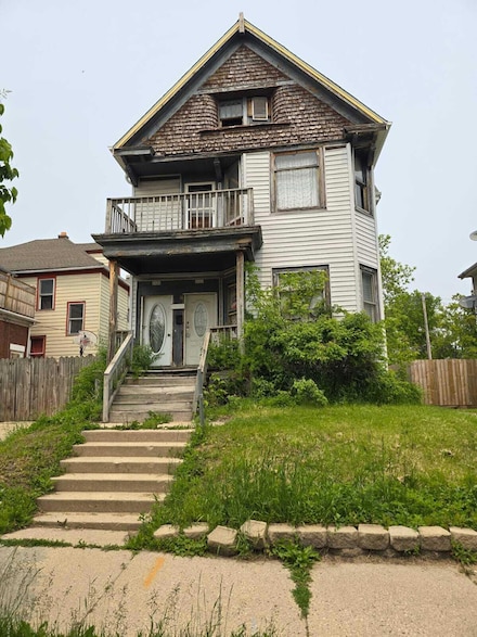 2622 W Vine St Unit 2624, Milwaukee, WI 53205