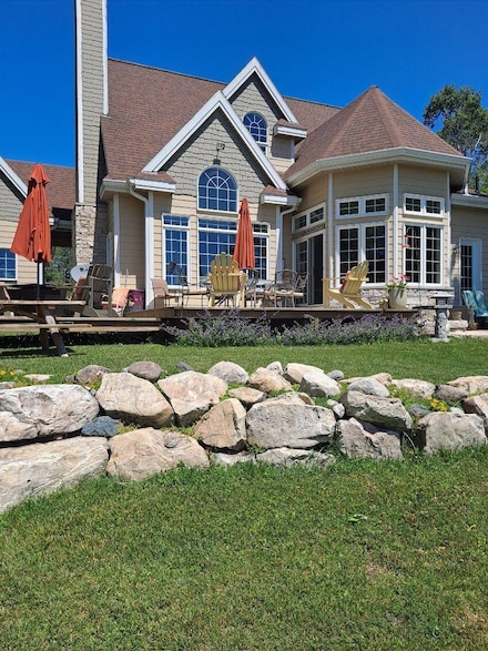 1022 S Hill Island Rd, Cedarville, MI 49719