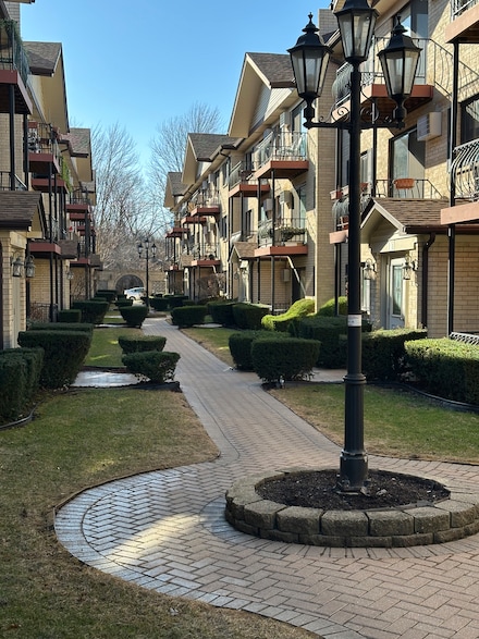5155 N East River Rd Unit 116, Chicago, IL 60656