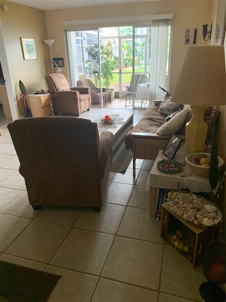 3020 NE 16th Ave Unit 105, Oakland Park, FL 33334