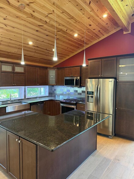 515 Koehler Rd, Saint Paul, MN 55127