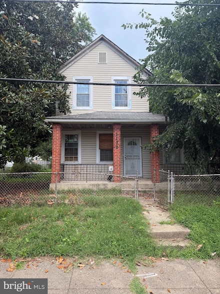 1130 47th Place NE, Washington, DC 20019
