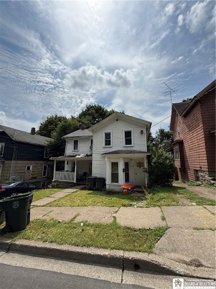 622 E 6th St, Jamestown, NY 14701