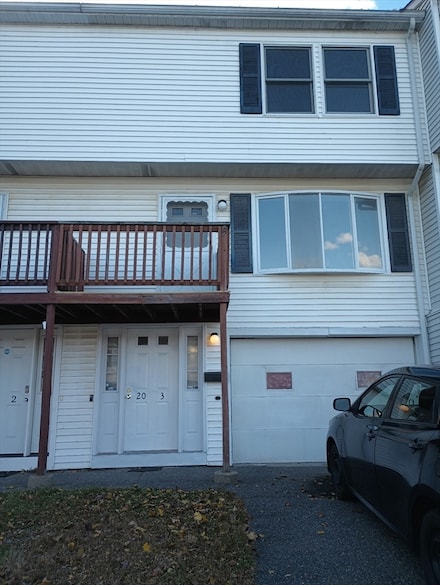 20-3 Rice Ln, Worcester, MA 01604